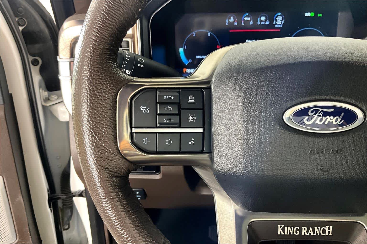 Used 2024 Star White Metallic Tri-Coat/Darkened Bronze Ford King Ranch image 22