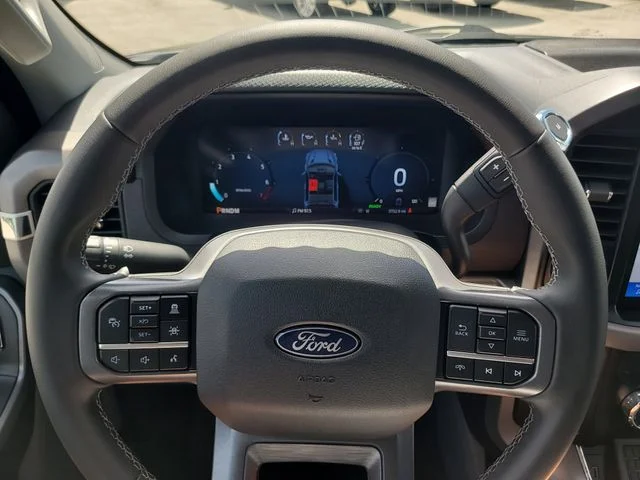 Used 2024 Gray Ford XLT image 30