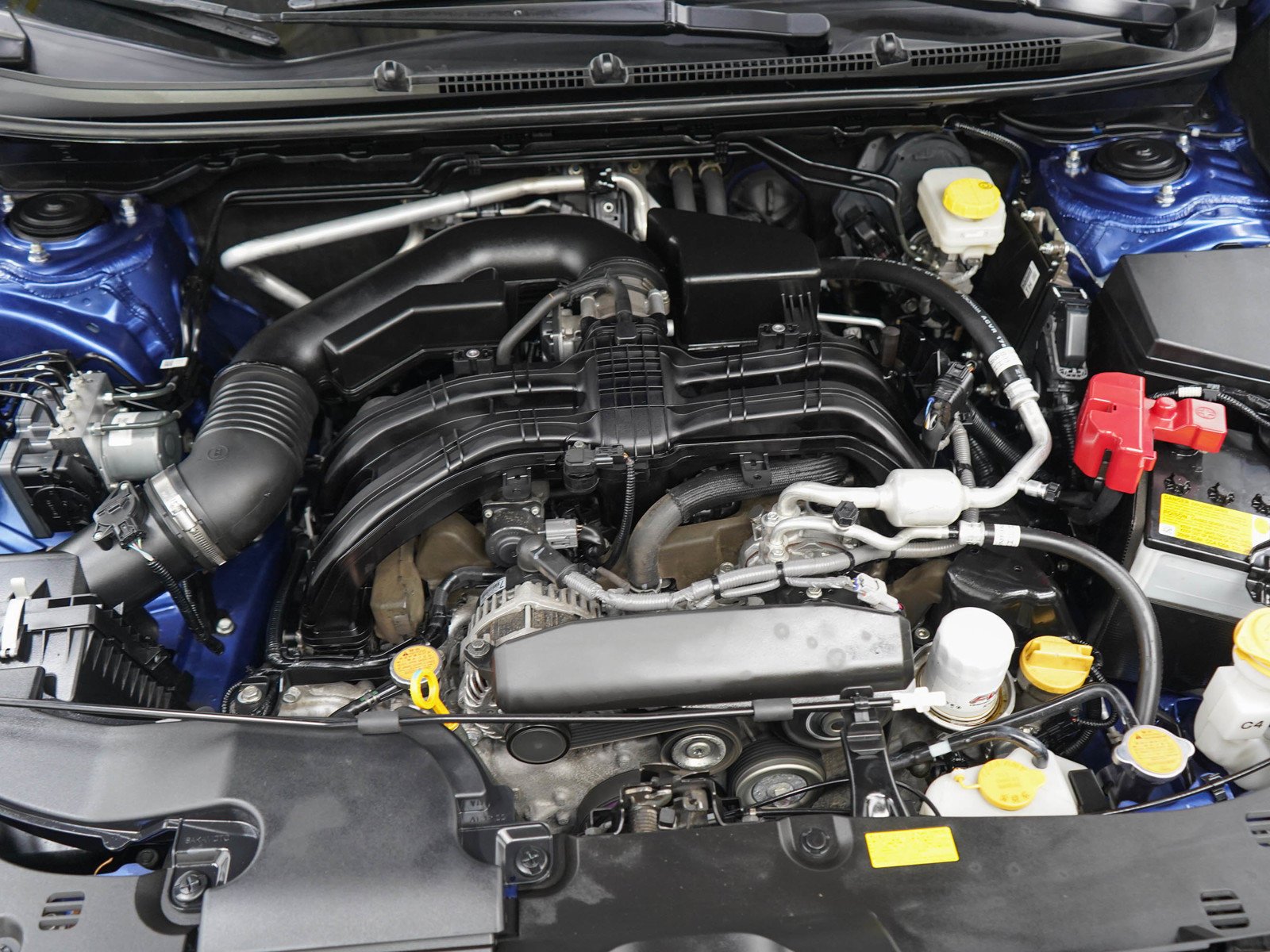 Used 2025 Daybreak Blue Pearl Subaru Premium image 30