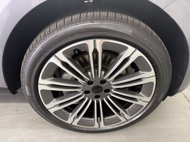 New 2026 Eiger Grey Land Rover SE image 24