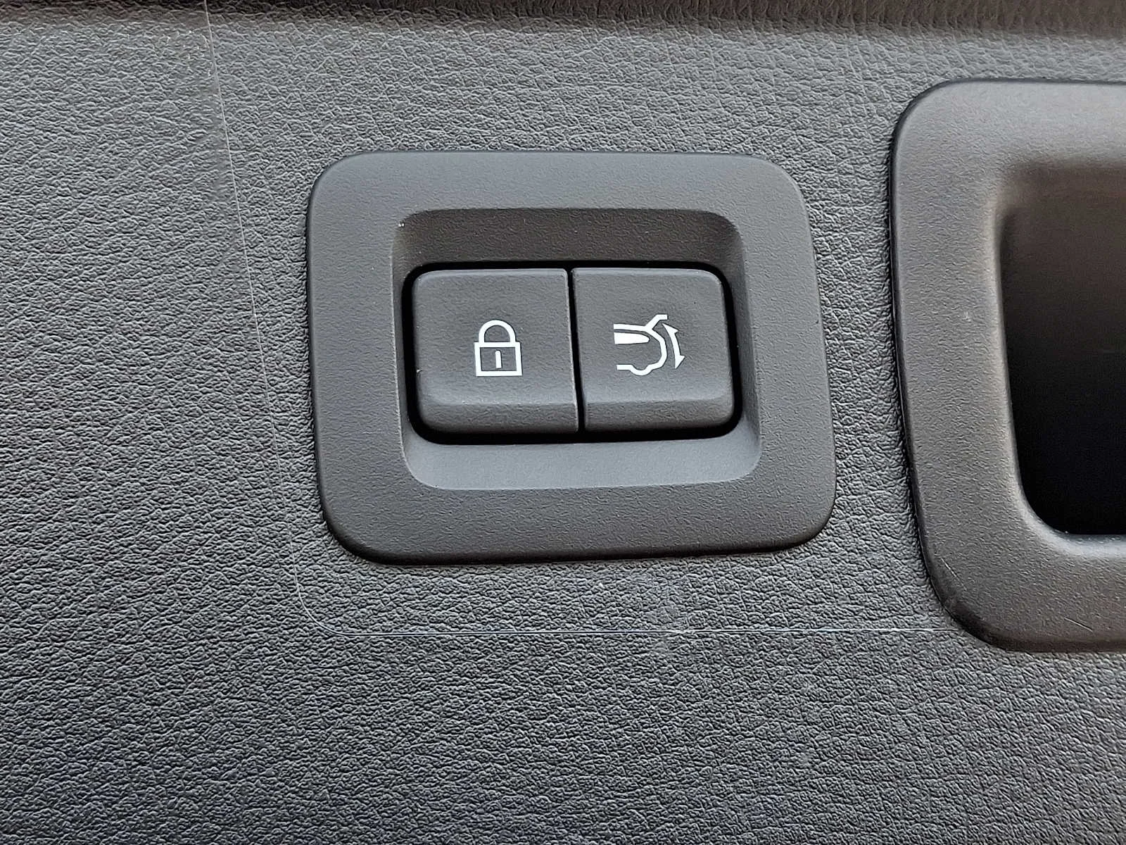 Used 2025 Ingot Mazda Preferred Package image 29