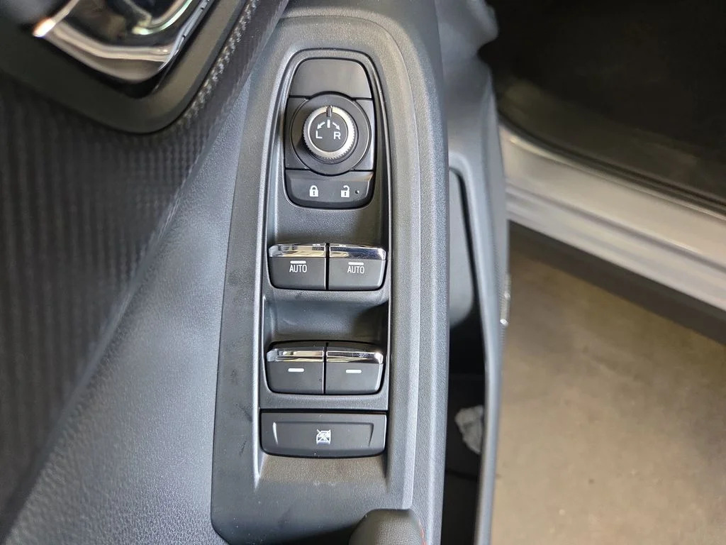 New 2026 ICE SILVER METALLIC Subaru Limited Hybrid image 25