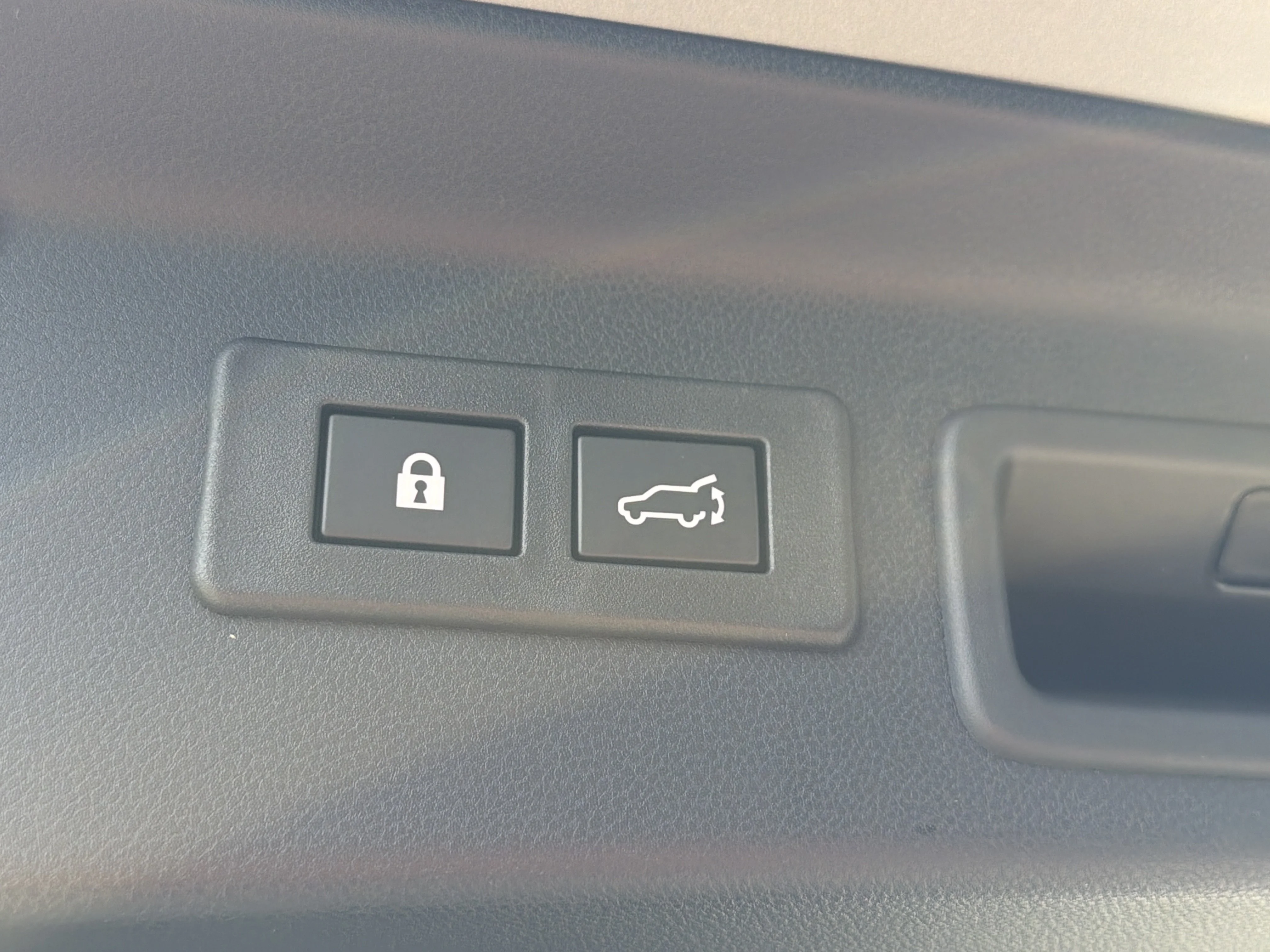New 2026 RIVER ROCK PEARL Subaru Premium Hybrid image 12