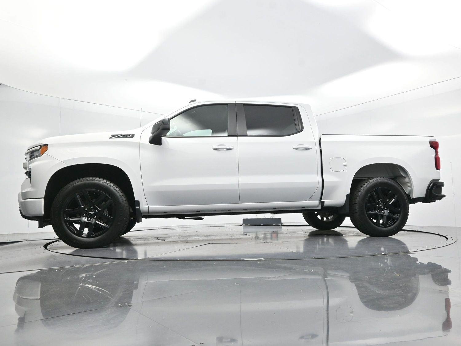 Used 2023 Summit White Chevrolet RST image 43