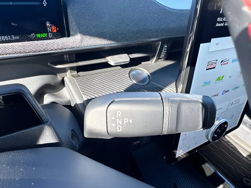 Used 2025 Blue Ford Premium image 13