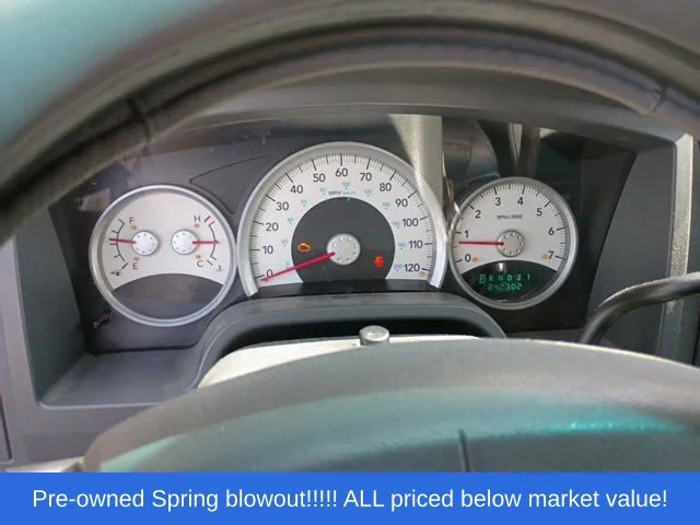 Used 2006 Silver Dodge SLT image 6