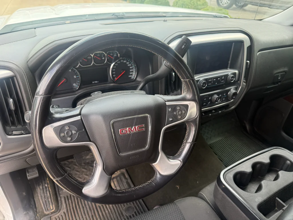 Used 2017 Summit White GMC SLE image 2