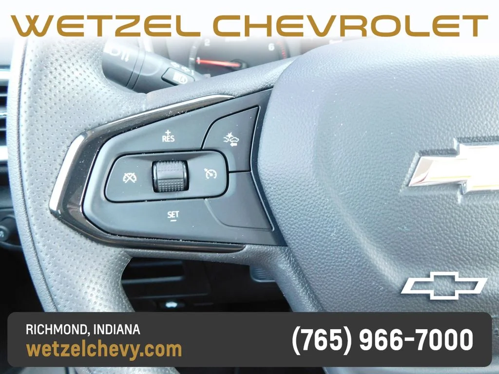 Used 2023 Gray Chevrolet LS image 27
