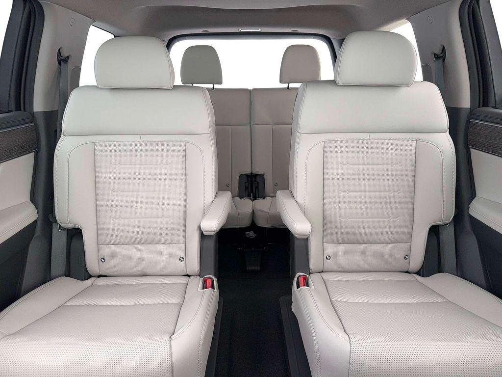 New 2026 Serenity White Hyundai Limited image 16