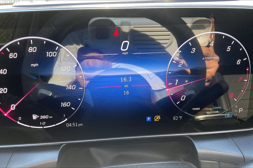 Used 2026 Gray Mercedes-Benz GLC 300 image 20