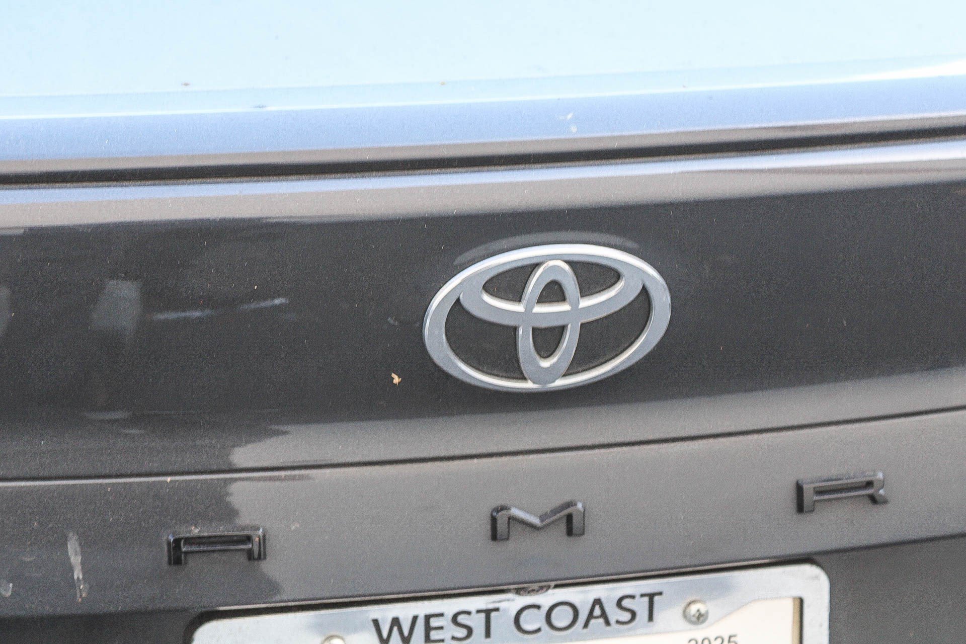Used 2025 Underground Toyota SE image 15