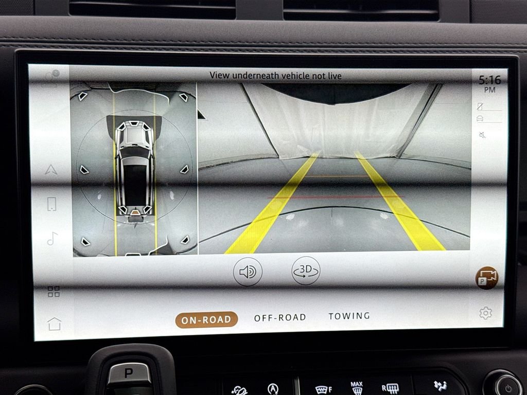 Used 2026 Fuji White Land Rover S image 16