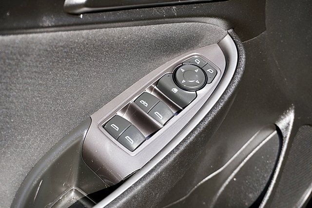 Used 2023 Gray Chevrolet LT image 21