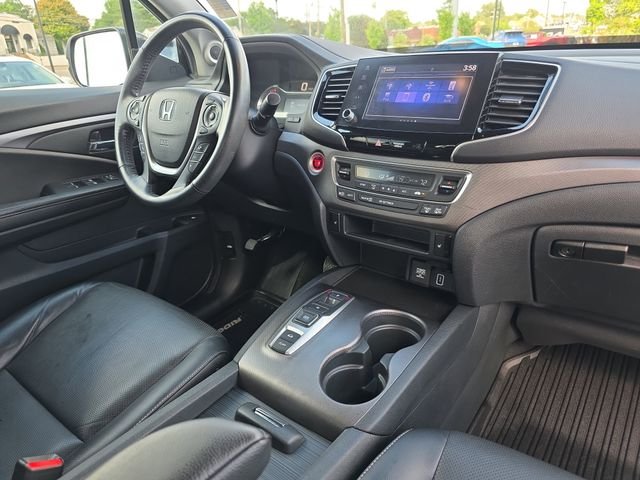 Certified Used 2023 Crystal Black Pearl Honda RTL image 17