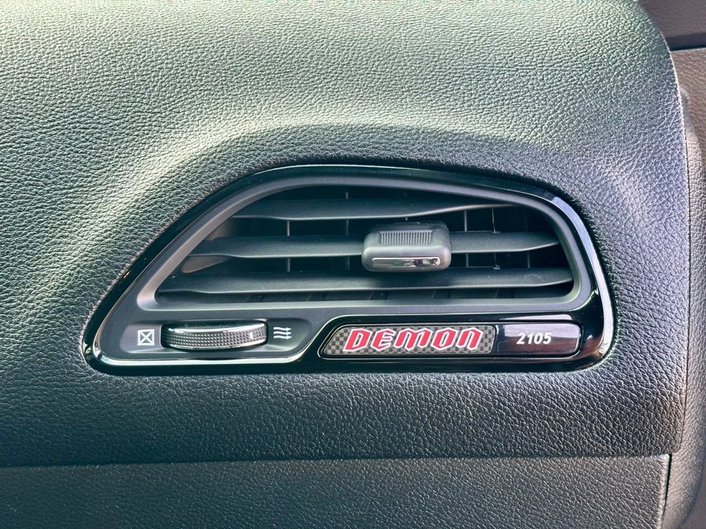2018 Dodge Challenger SRT - Photo 30