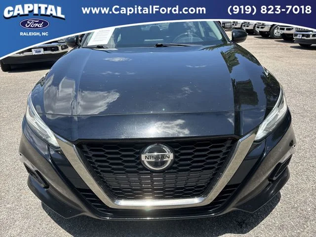 Used 2022 Black Nissan 2.5 SR image 10