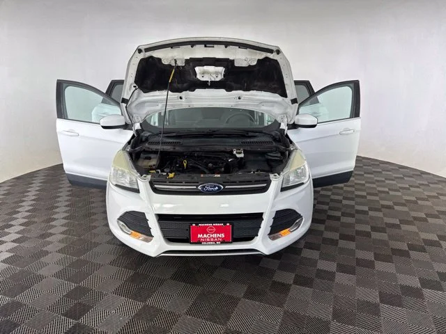 Used 2015 White Ford SE image 11