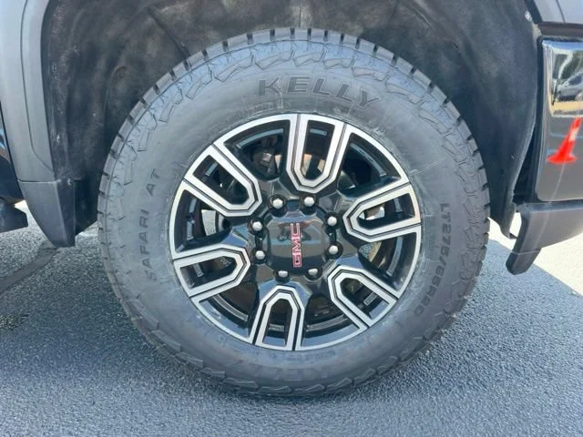 Used 2023 Ebony Twilight Metallic GMC AT4 image 6