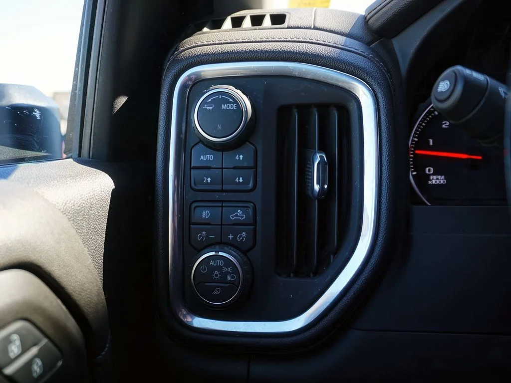2022 Chevrolet Silverado 2500HD LTZ - Photo 15