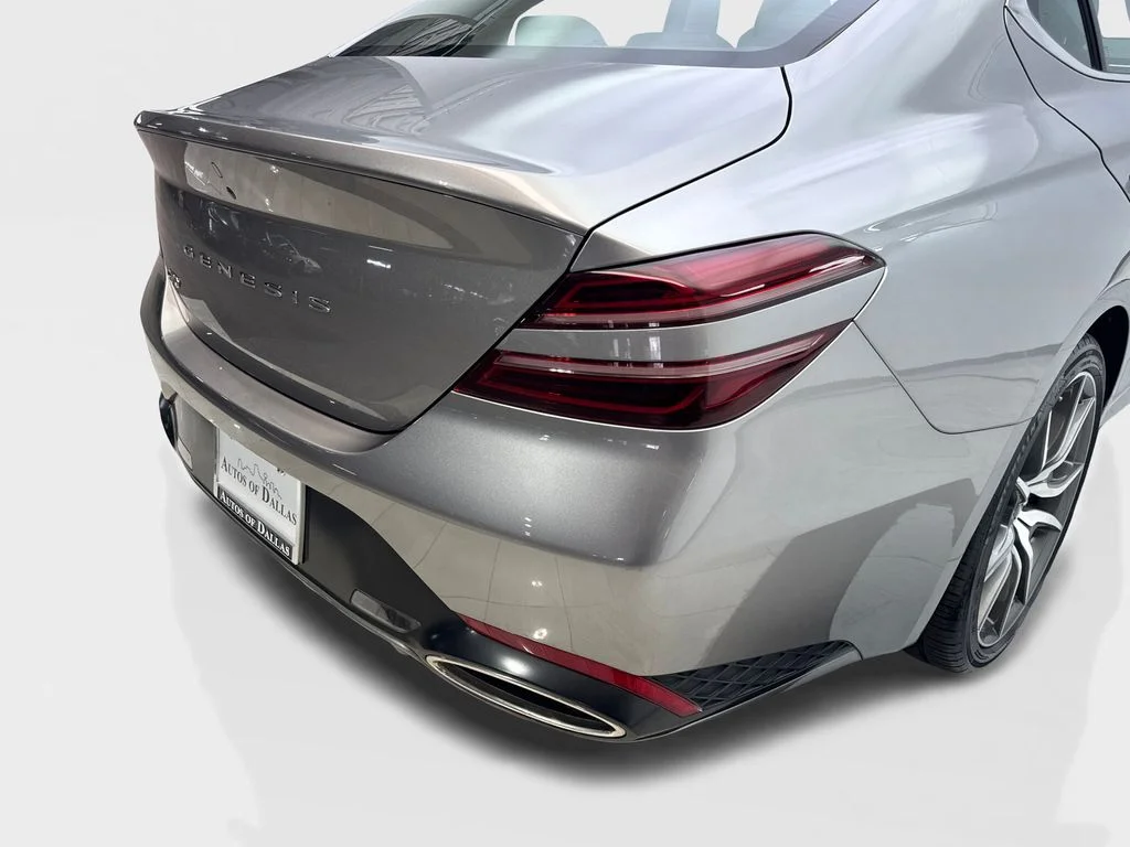 Used 2025 Silver Genesis 2.5T image 18