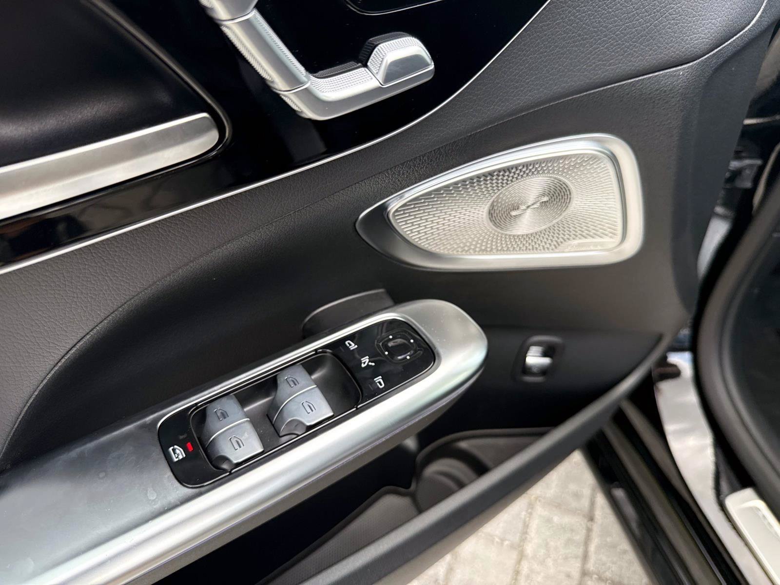 New 2026 Black Mercedes-Benz C 300 Sedan image 18