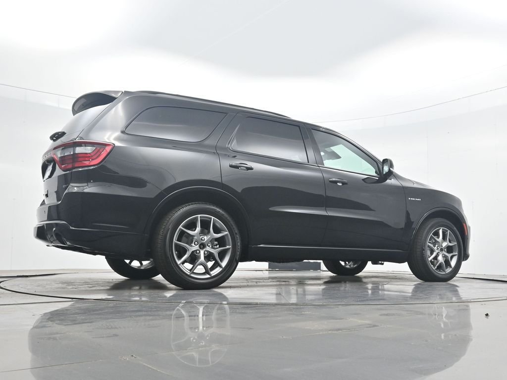 New 2026 Diamond Black Clear-Coat Exterior Paint Dodge GT Plus HEMI V8 image 38