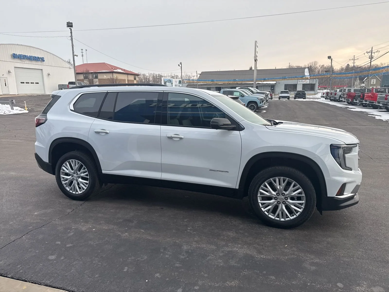 2026 GMC Acadia Elevation - Photo 10