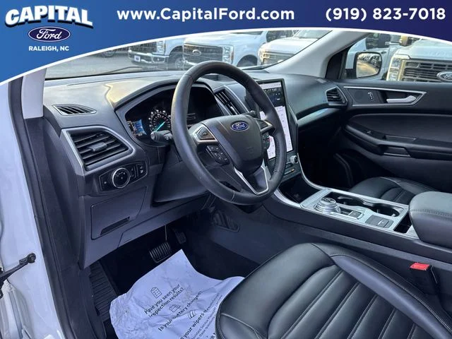 Used 2024 White Ford SEL image 21