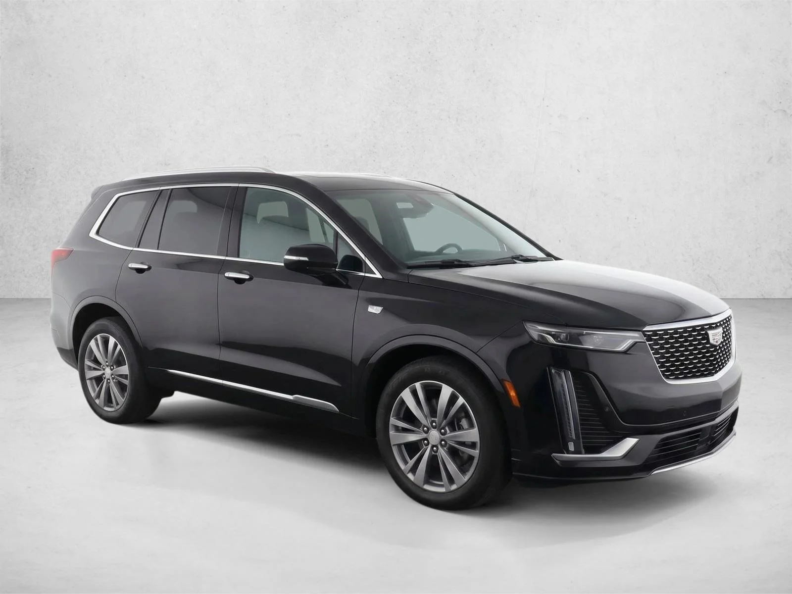 Pre-Owned 2025 Cadillac XT6 FWD Premium Luxury Sport Utility in