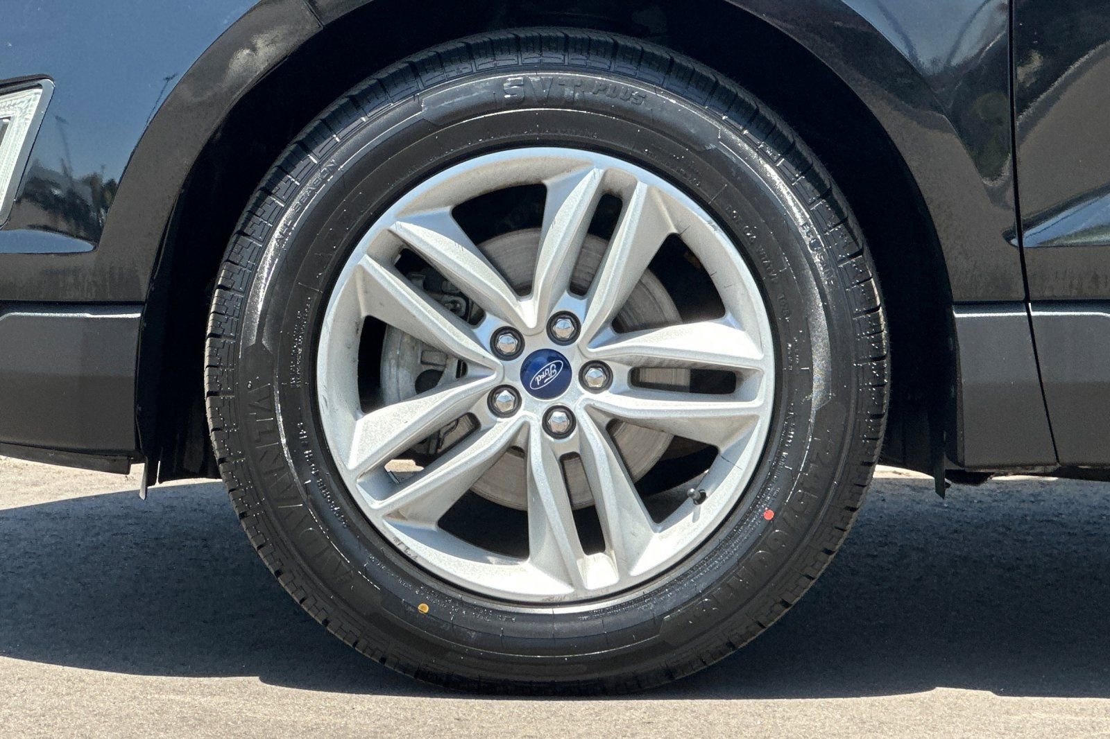 Used 2018 Black Ford SEL image 35