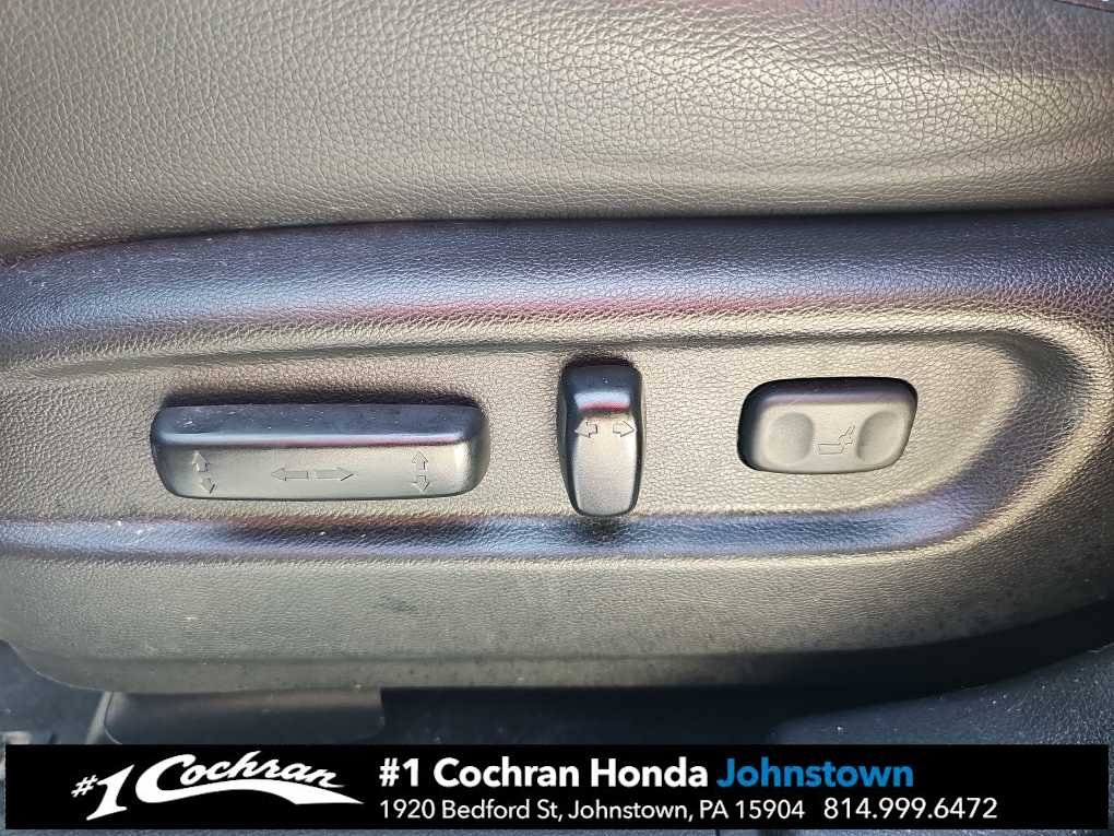 Used 2025 Modern Steel Metallic Honda RTL image 22