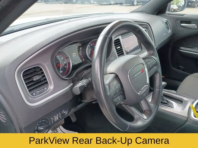 Used 2022 White Dodge SXT image 11