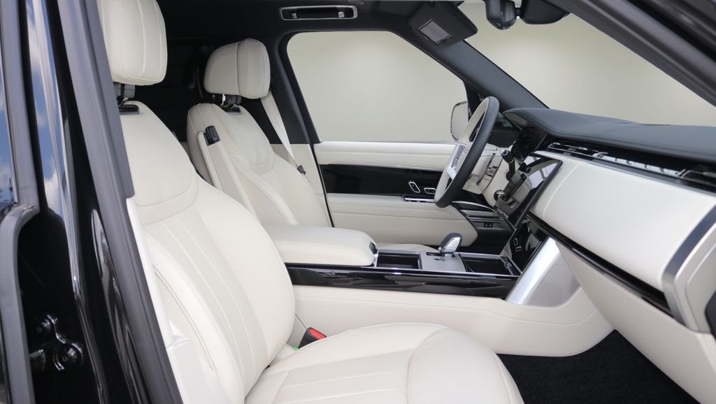 Certified Used 2026 Black Land Rover SE image 16