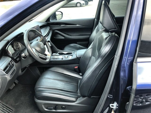 2023 Infiniti QX60 Pure photo 3