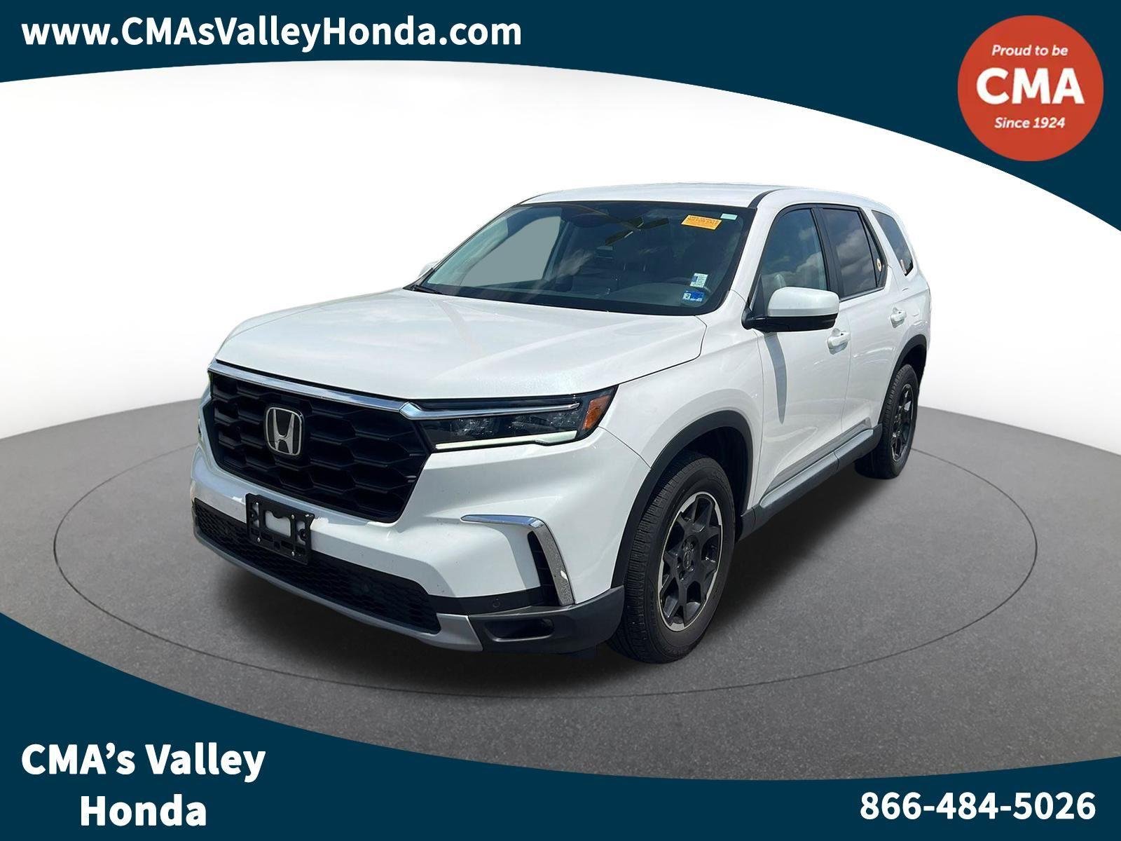Used 2025 Platinum White Pearl Honda EX-L+ image 1