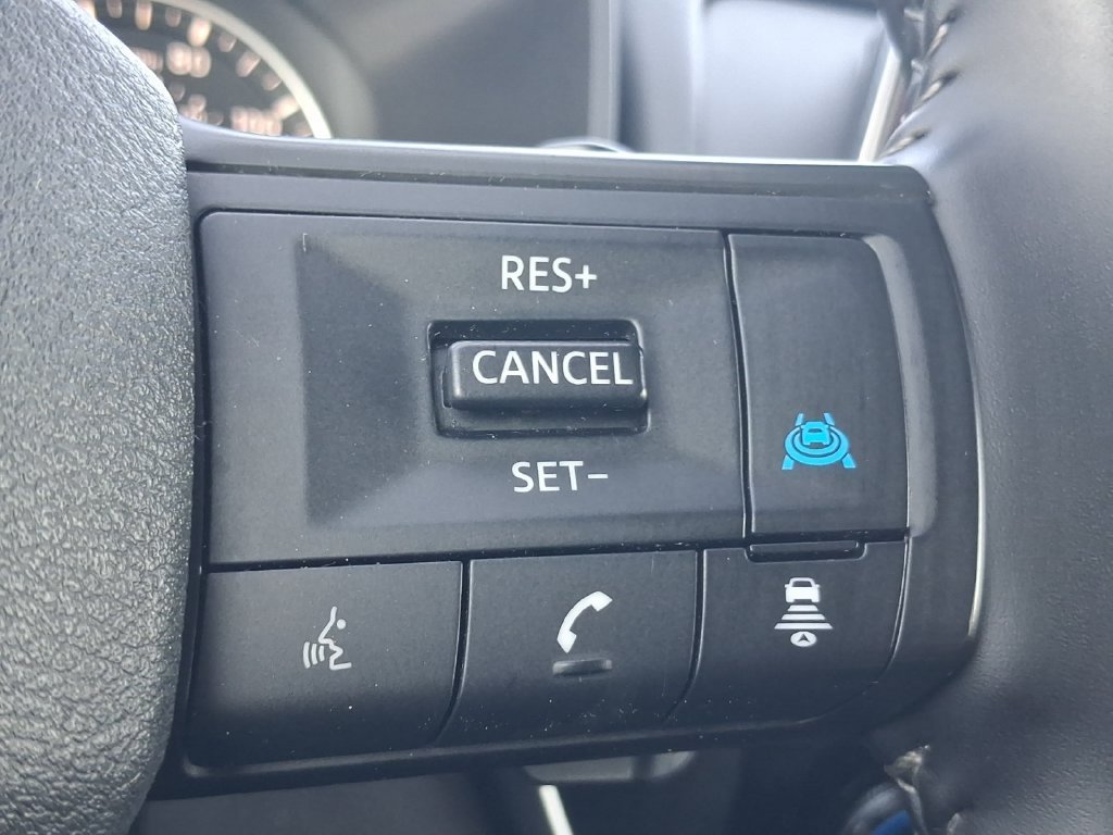 Certified Used 2025 Beige/tan Nissan SV image 12