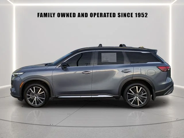 Used 2025 Blue INFINITI Autograph image 3