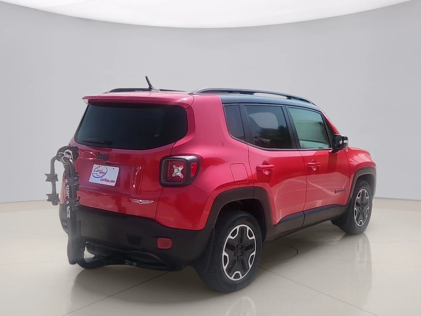 Used 2015 Red Jeep TRAILHAWK image 5