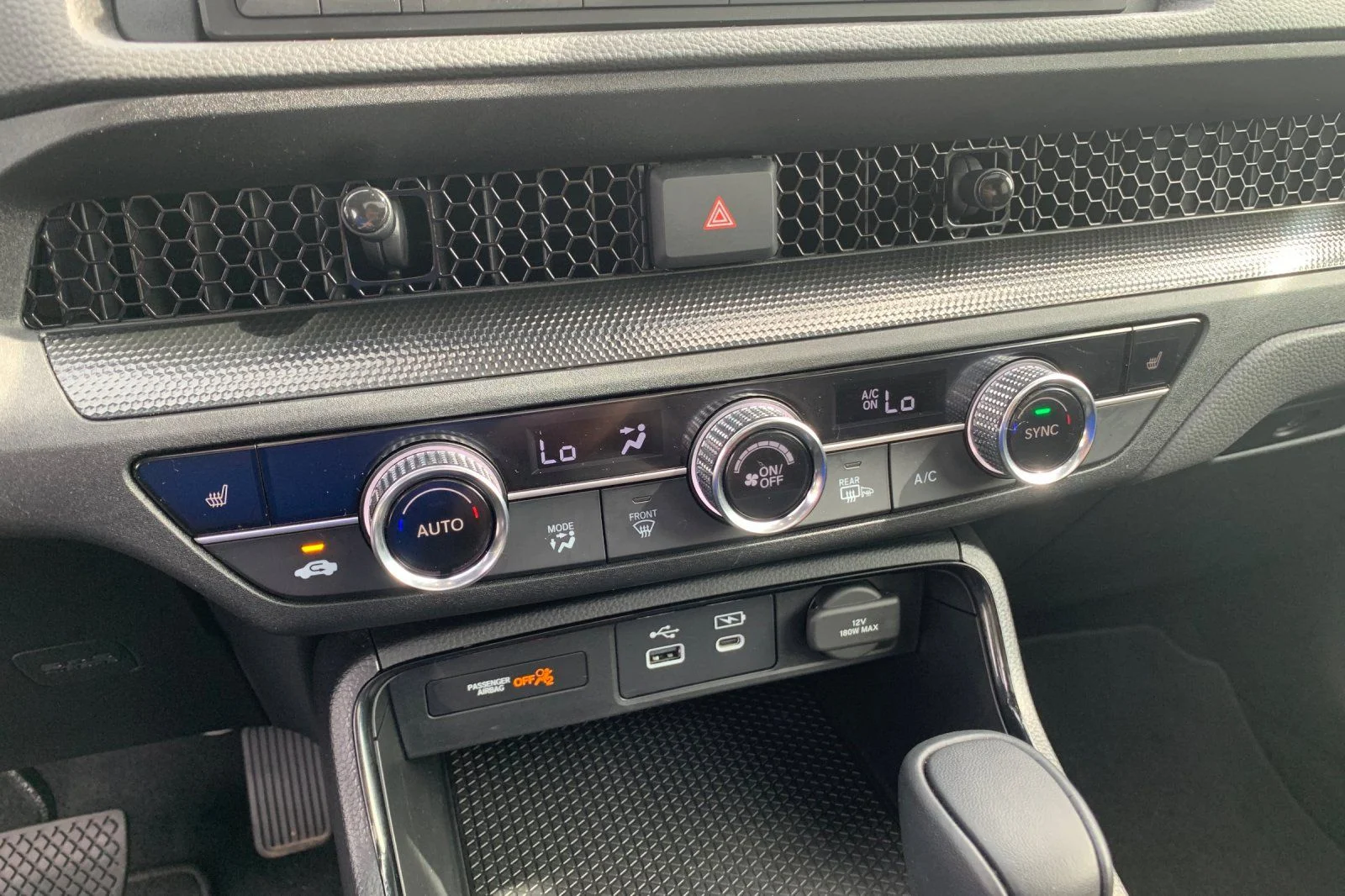 Used 2025  Honda Sport image 25