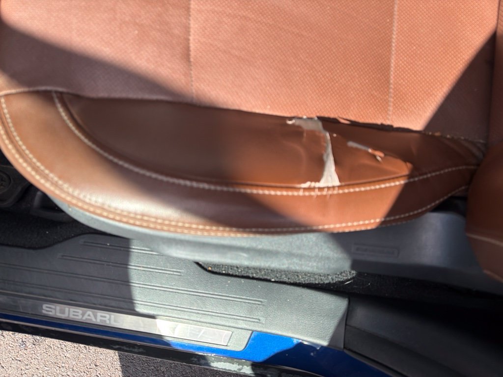 Used 2017 Blue Subaru 2.5i image 19