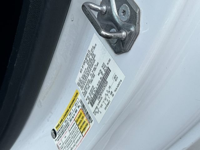 Used 2017 White Ford EcoBoost Premium image 27