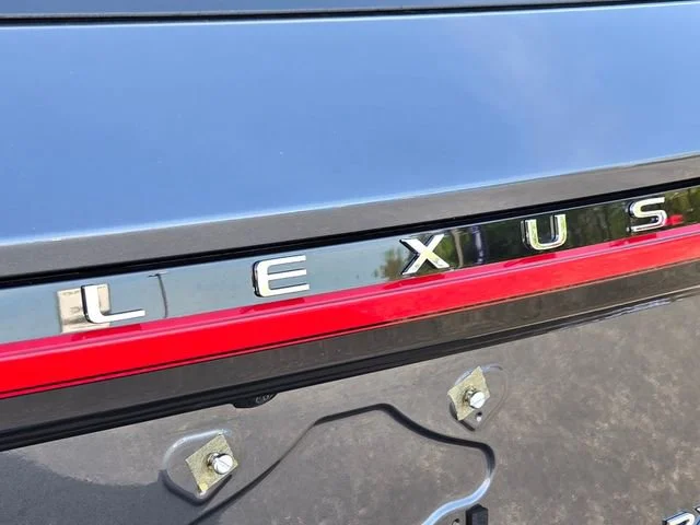 Used 2024 Gray Lexus RX 350h image 19