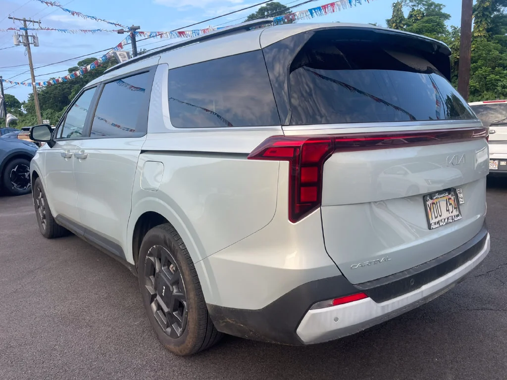 Used 2026 White Kia EX image 8