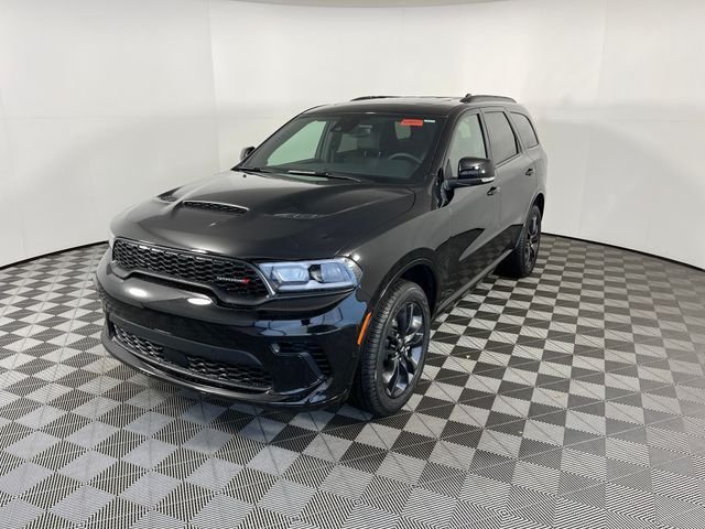 New 2026 Diamond Black Clear-Coat Exterior Paint Dodge GT Plus image 2