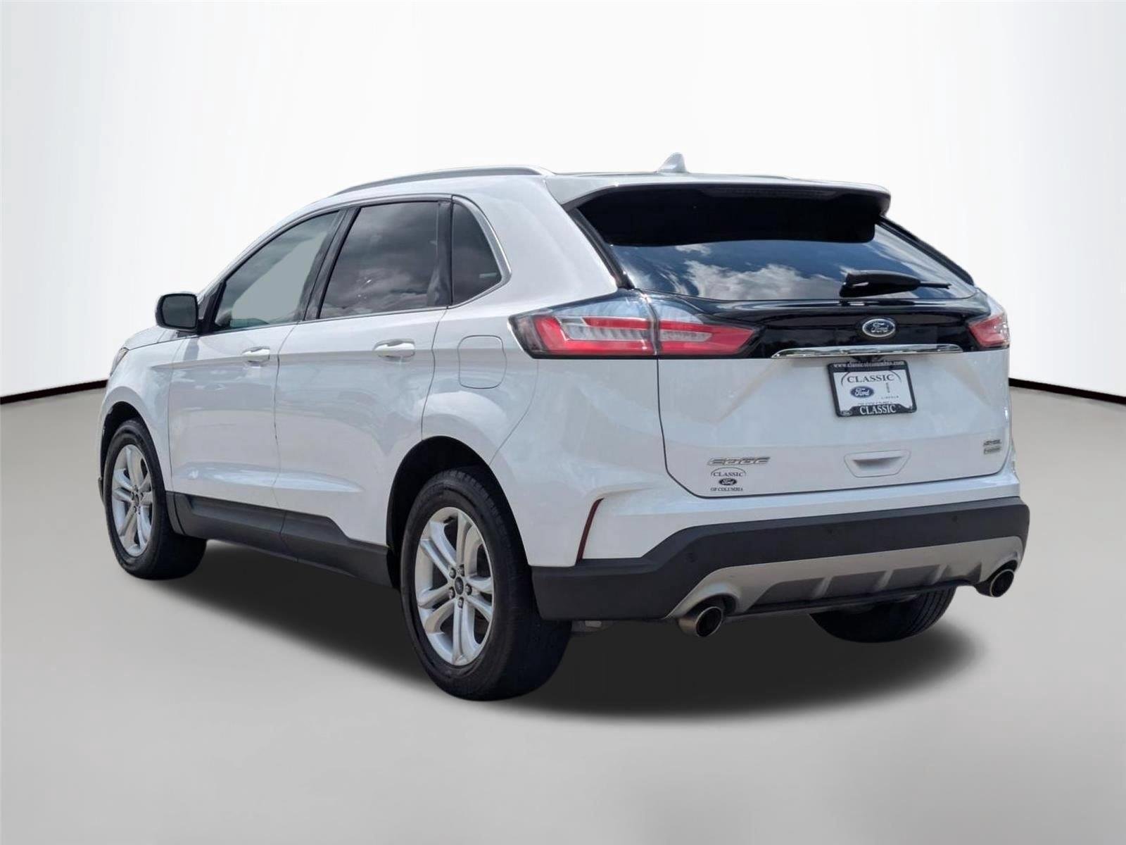 Used 2019  Ford SEL image 7
