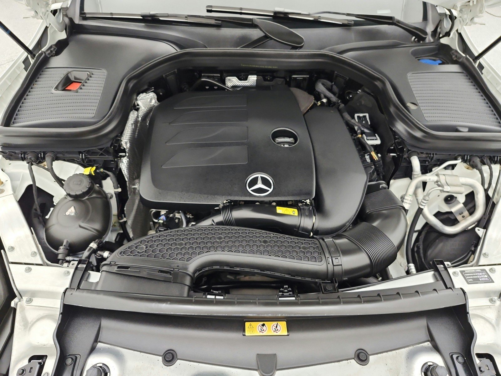 Certified Used 2023 Polar White Mercedes-Benz GLC 300 4MATIC® Coupe image 17