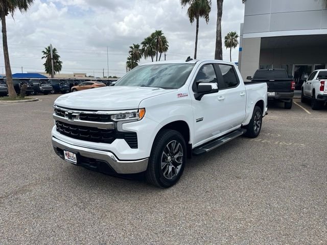 Used 2024 White Chevrolet LT image 3