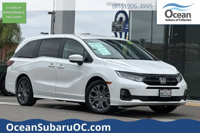 2025 Honda Odyssey Touring's photo