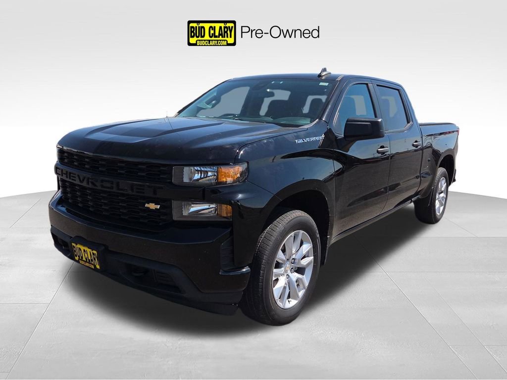 2022 Chevrolet Silverado 1500 Custom 4X4 Crew Cab Short Box's photo