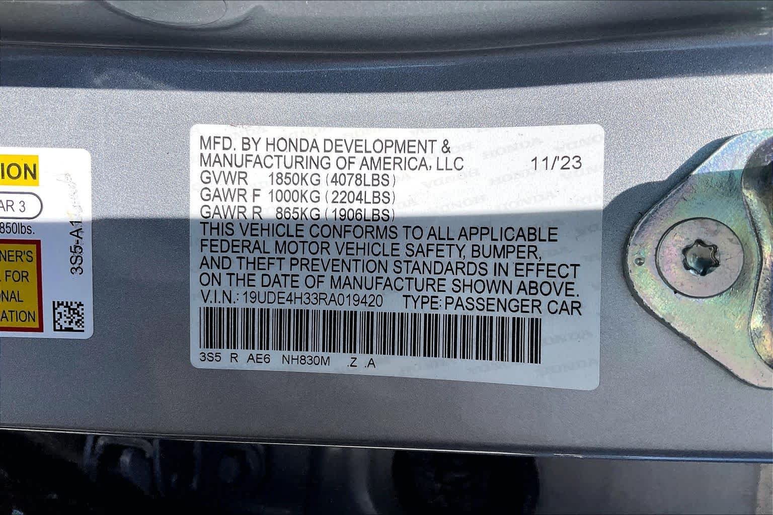 Certified Used 2024 Lunar Silver Metallic Acura A-SPEC image 33